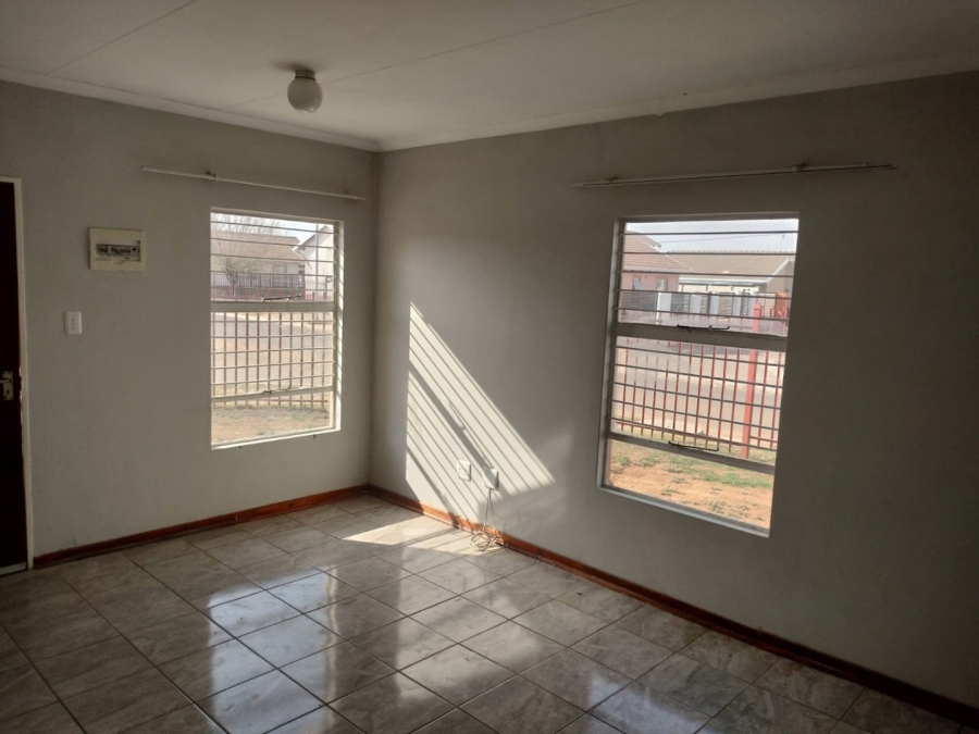 2 Bedroom Property for Sale in Raceway Free State